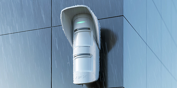 motion-protect-out-avec-capot-600x300